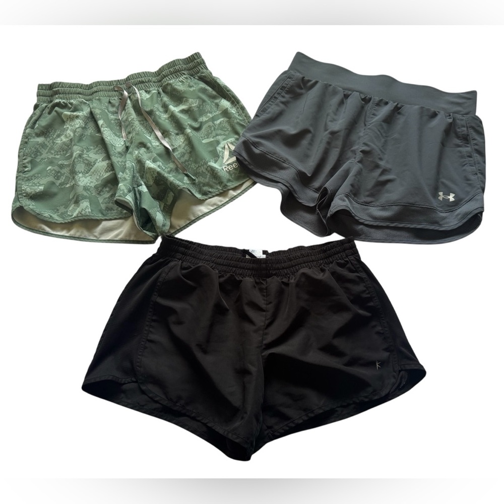 Three Pairs of Athletic Shorts Underamour, Reebok, Danskin Size Large